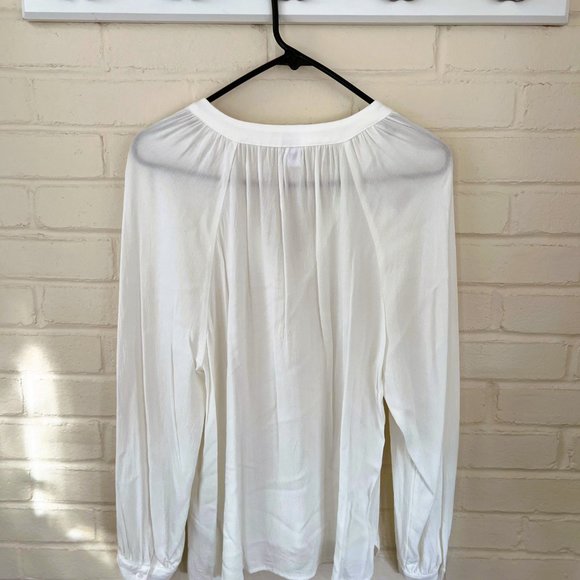 Old Navy White Blouse - Picture 5 of 6